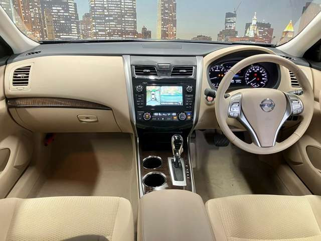 ���{�����s�ɃZ�_���ESUV�𒆐S�Ɂw���l�ł����i�x�œW�����Ă���ǎ����ÎԐ��X�ł��B���̗��C�����Ȃ��̎ԗ�����Ŏ�舵��!�B�֐��n��ōł������ȉ��i���ŗǎ��Ԃ����񋟂ł���悤�w�߂Ă���܂��B