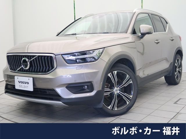 XC40T5 AWD インスクリプション 4WD