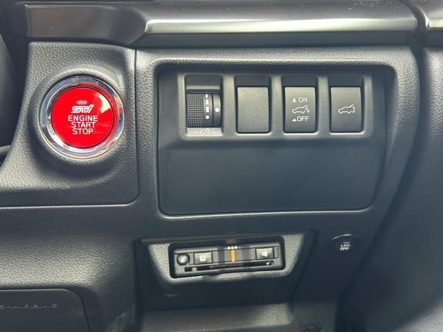 レヴォーグ2.4 STI スポーツR EX 4WD
