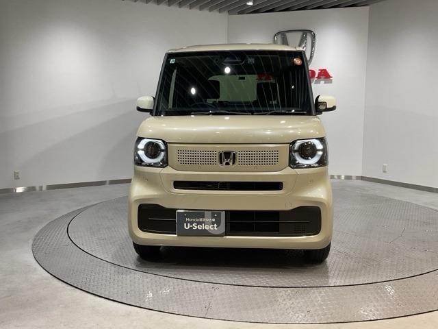 N-BOXファッションスタイル モノトーン
