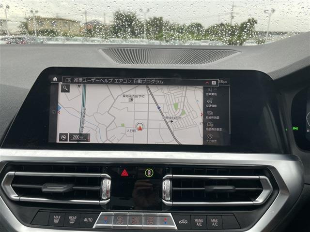 3シリーズセダン318i