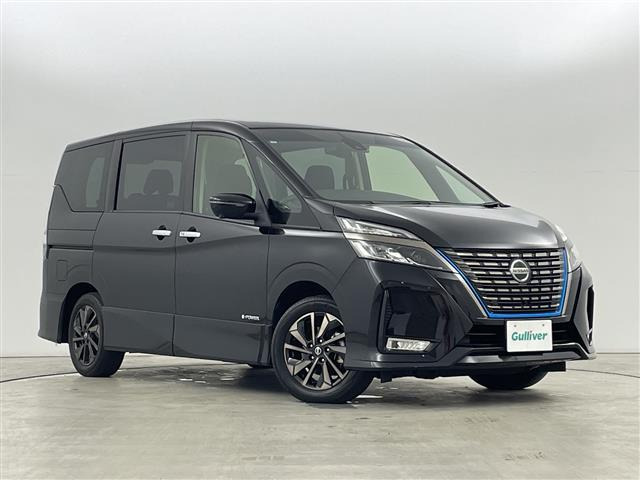 セレナ1.2 e-POWER ハイウェイスターV アーバンクロム