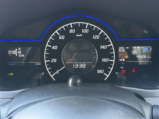 ノート1.2 e-POWER メダリスト