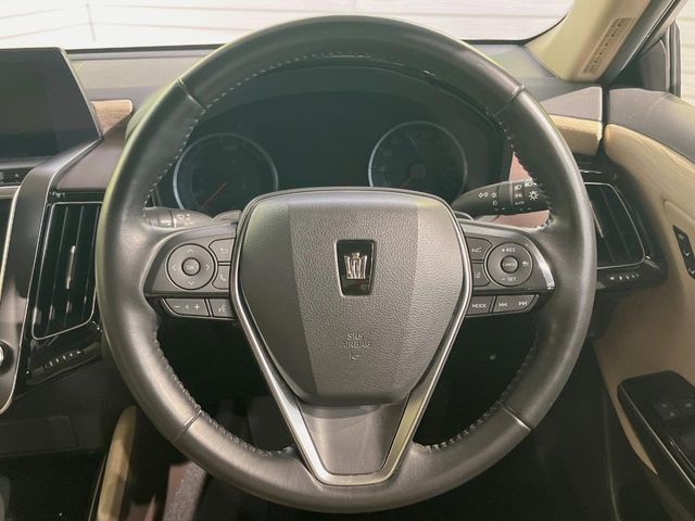 【ステアリングヒーター】装備で寒い季節の運転もこれで快適ドライブに変わりますね♪手元が暖かくなるのは助かります☆