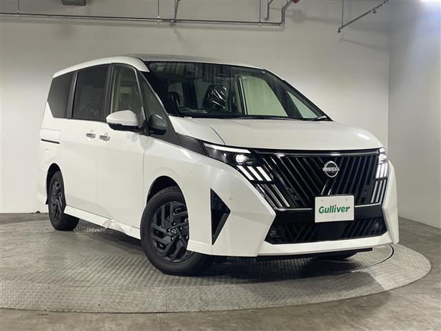 セレナ1.4 e-POWER ハイウェイスターV