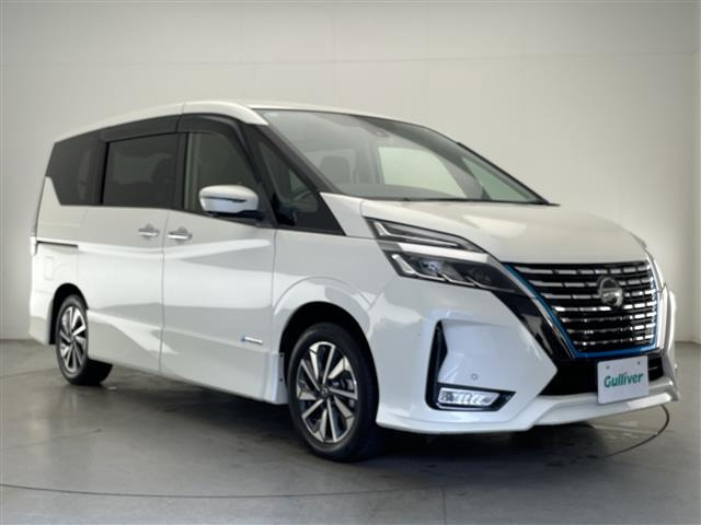 セレナ1.2 e-POWER ハイウェイスターV