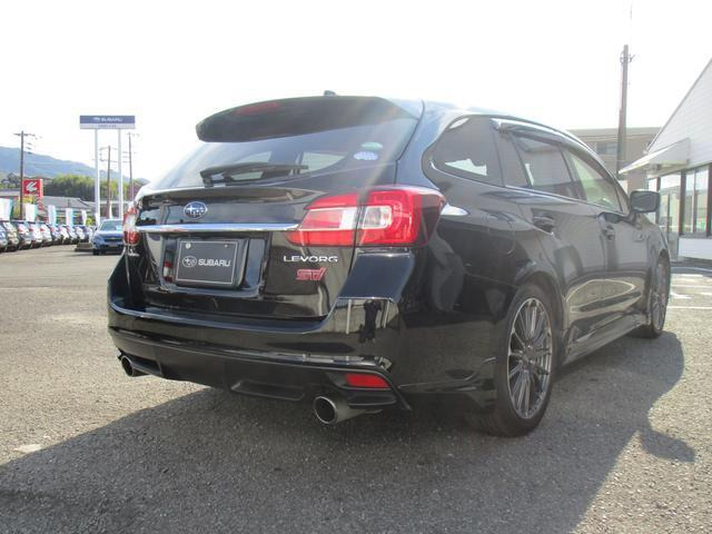 レヴォーグ2.0 STI スポーツ アイサイト 4WD