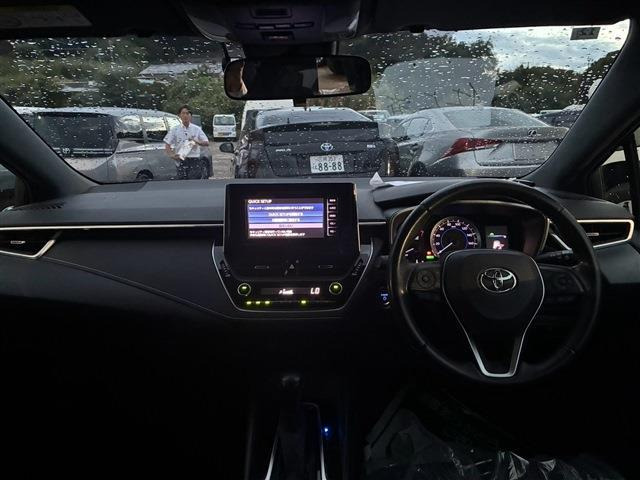カローラスポーツ1.8 ハイブリッド G