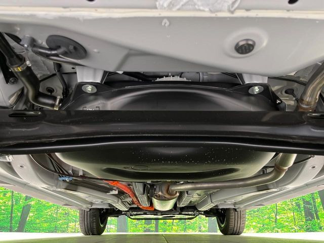 下回りがきれいなうちに、防錆加工の施工がオススメ。降雪地域はもちろん、沿岸部にお住いの方や、趣味でマリン・ウィンタースポーツをされる方にご好評いただいております。