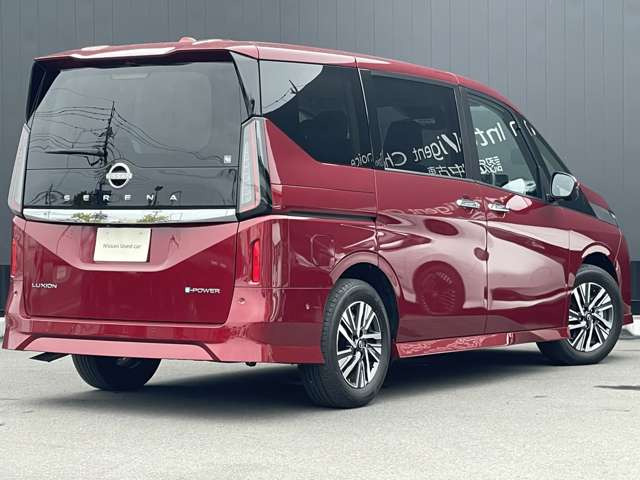 セレナ1.4 e-POWER ルキシオン