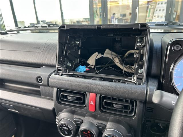 ジムニーXL 4WD