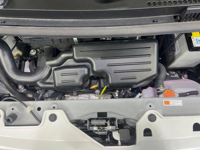 親切・丁寧な専門メカニックスタッフが応対!・車検・点検整備・事故等の修理などアフターサービスも安心。お車のカスタマイズもネクステージのサービススタッフまでご相談ください!