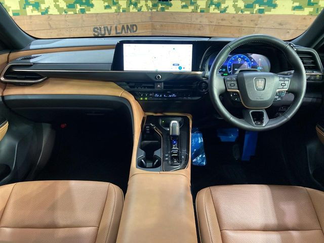 クラウンスポーツ2.5 Z E-Four 4WD