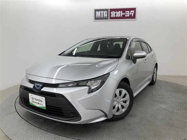 カローラ1.8 ハイブリッド X E-Four 4WD