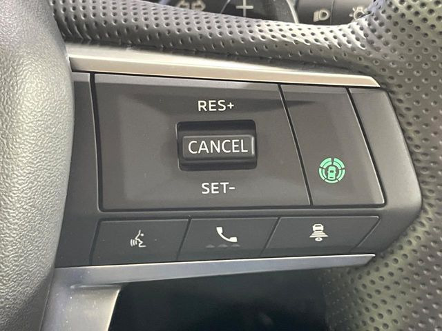 アウトランダーPHEV 2.4 P 4WD