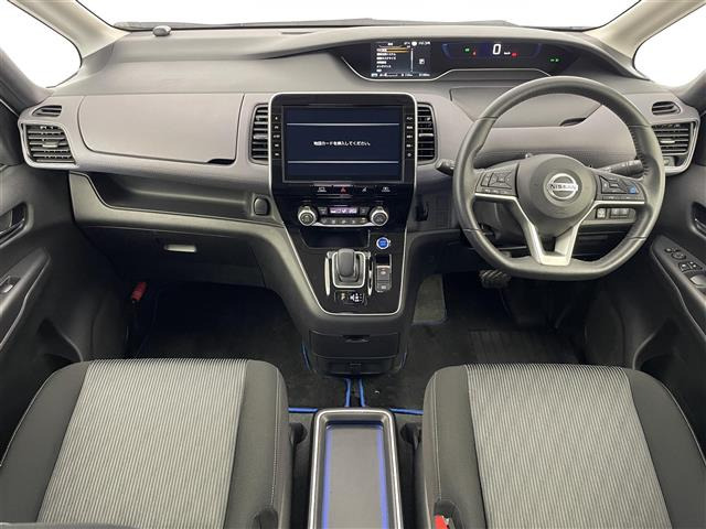 セレナ1.2 e-POWER ハイウェイスターV
