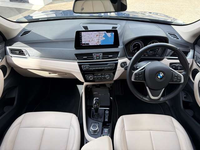 X1xドライブ 18d xライン エディション ジョイプラス 4WD