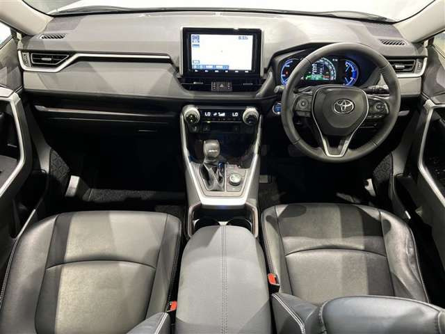 RAV42.5 ハイブリッド G E-Four 4WD