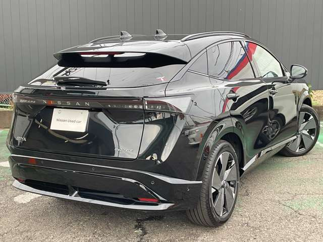 アリアB9 e-4ORCE プレミア 4WD