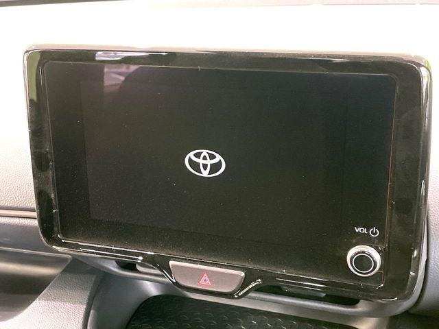 �y8�C���` �f�B�X�v���C�I�[�f�B�I�z���ʂ̃f�B�X�v���C��AppleCarPlay��AndroidAuto�����p�\�B�傫�ȉ�ʂŃX�}�z�i�r�A�v���������p���������܂���