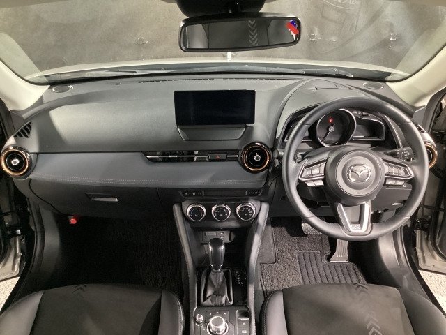 CX-31.8 XD ビビッド モノトーン