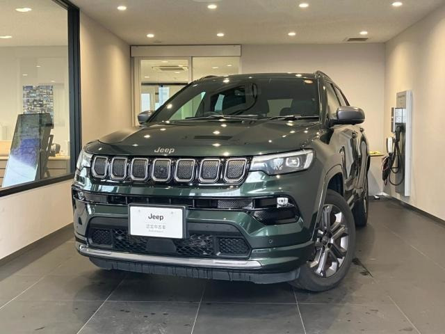 コンパス80thアニバーサリー エディション 4WD