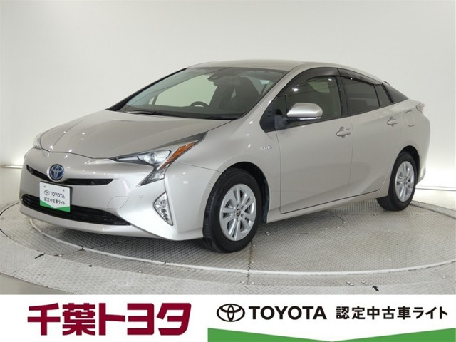 プリウス1.8 S セーフティ プラス