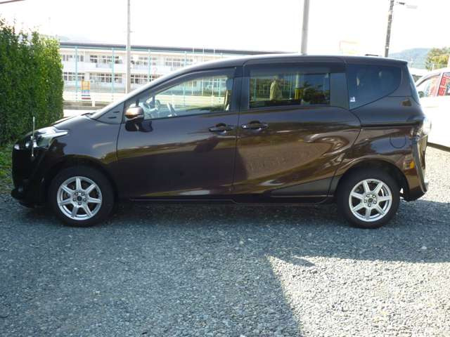 シエンタ1.5 X 4WD