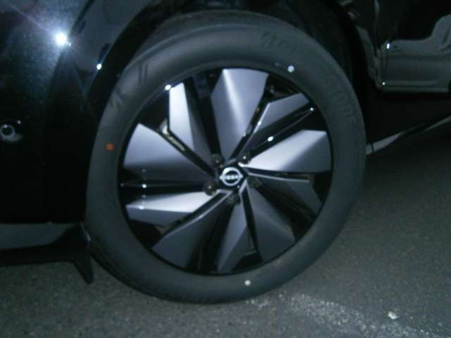 アリアB6 e-4ORCE 4WD