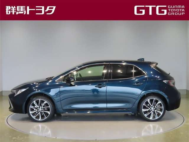 カローラスポーツ1.2 GZ 4WD