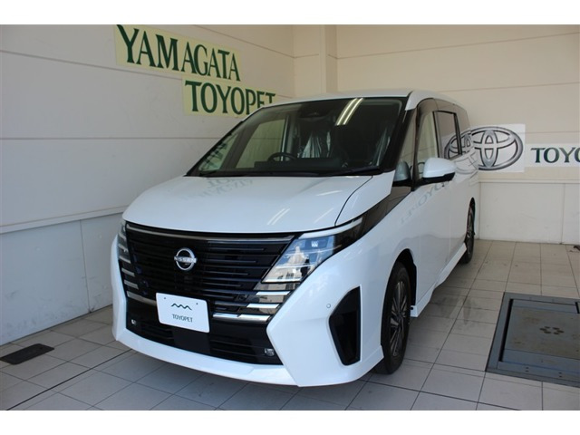 セレナ1.4 e-POWER ハイウェイスターV