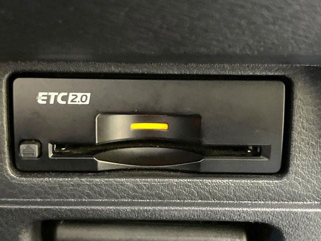 【ETC】高速道路の料金所をストレスなく通過!話題のスポットやサービスエリアに多い「スマートIC」利用時は必須のアイテムです。当店でセットアップを実施、ご納車当日からすぐにご利用いただけます!