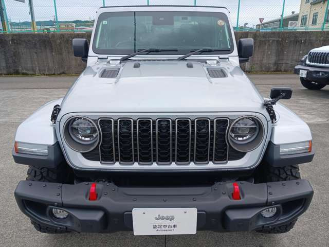 グラディエーター3.6 ルビコン 4WD