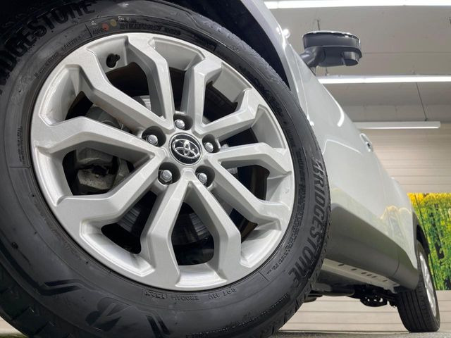 �y�����A���~�z�C�[���z�O�ςɃ}�b�`���������A���~�z�C�[���𑕒����Ă���܂��B�e��ЊO�A���~�z�C�[����A�X�^�b�h���X�^�C�����戵�����Ă���܂��B���񂲑��k����������