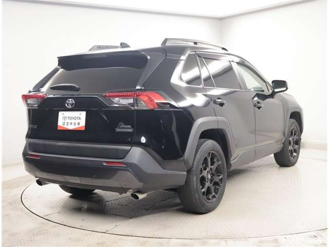 RAV42.0 アドベンチャー オフロードパッケージ 4WD