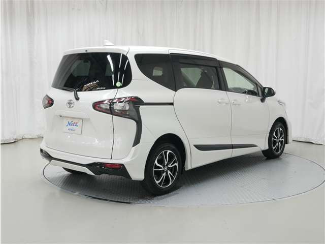 シエンタ1.5 G クエロ 4WD
