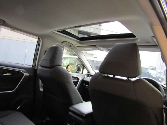 バディ2.0 20ST 4WD