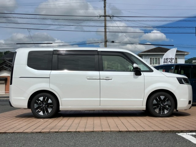 ステップワゴン2.0 e:HEV エアー EX