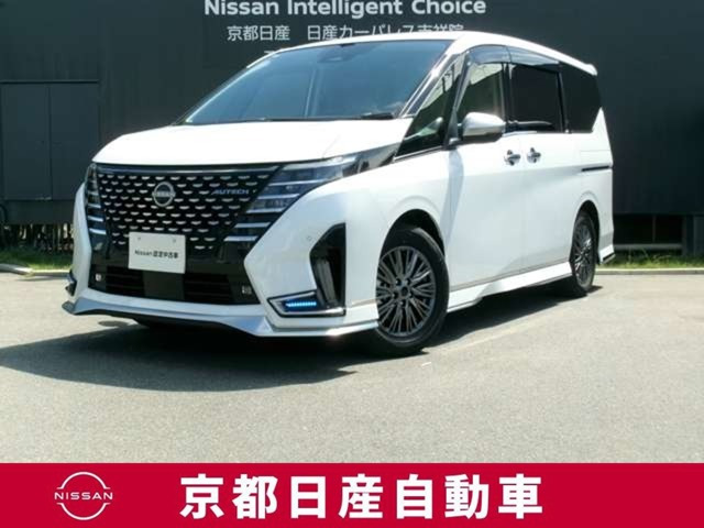 セレナ1.4 e-POWER AUTECH