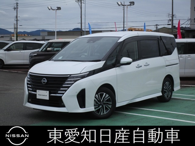 セレナ1.4 e-POWER ハイウェイスターV
