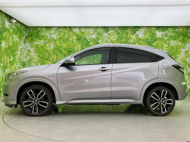 ヴェゼル1.5 ハイブリッド Z ホンダセンシング 4WD