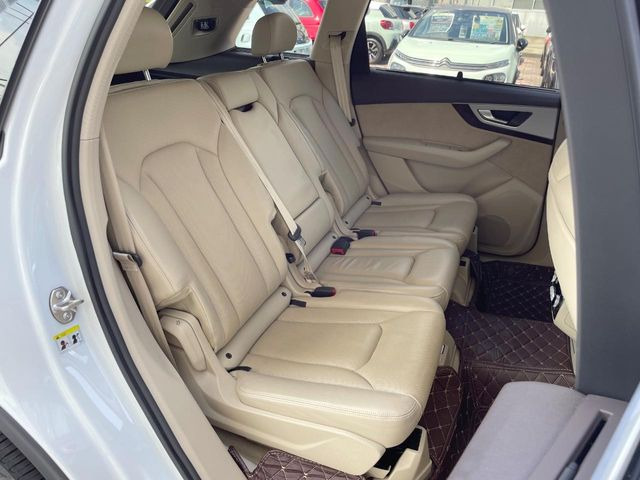 ���㕔���Ȃ��C�ɂȂ�悤�ȃL�Y�E�����ւ��蓙�A�傫�ȃ_���[�W�͂Ȃ��A�ǍD�ȏ�Ԃł��B
