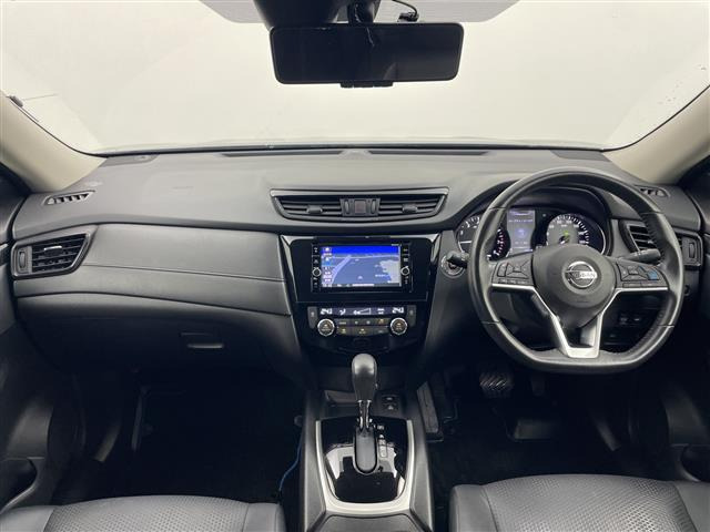 エクストレイル2.0 20Xi ハイブリッド 4WD