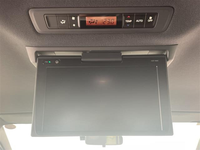 ノア1.8 ハイブリッド Si W×B