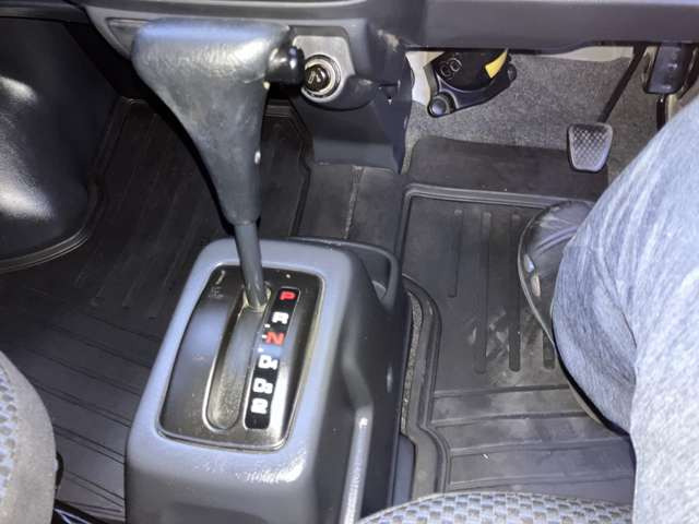バモスホビオバンプロ 4WD