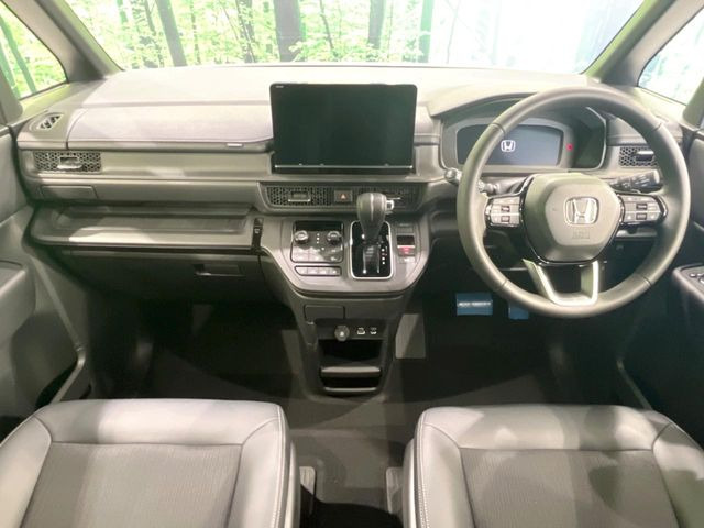 ステップワゴン1.5 スパーダ