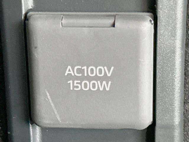 �y1500W�A�N�Z�T���[�R���Z���g�z����d��1500W�܂ł̉Ɠd���g���܂��B�L�����v��X�|�[�c�E�A�E�g�h�A�ł̃A�N�e�B�r�e�B�͂������A�ЊQ�E��d�̍ۂɑ劈���