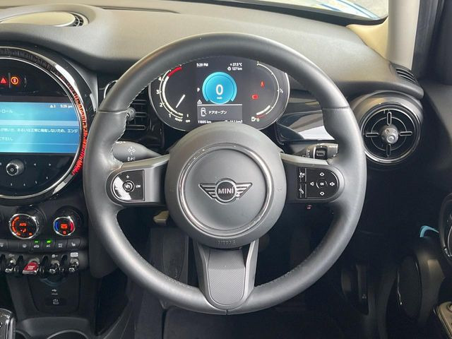 ���X�e�A�����O�����ꂢ�ȏ�Ԃ��ێ����Ă���܂��B