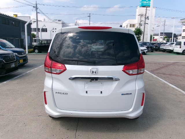 フリード1.5 ハイブリッド G 4WD