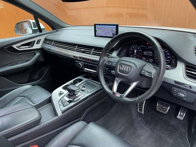 Q72.0 TFSI クワトロ Sラインパッケージ 4WD